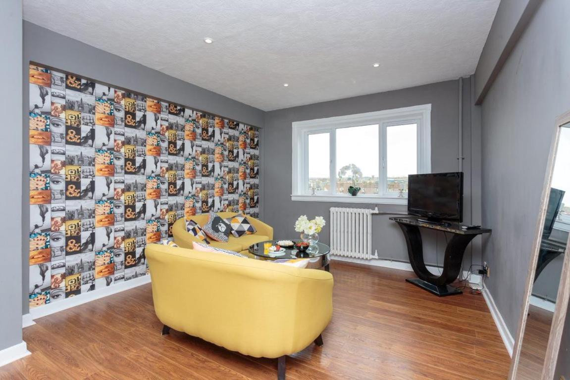 Gorgeous 3-Bed Flat, 15 Minutes To City Centre Edinburg Exteriör bild